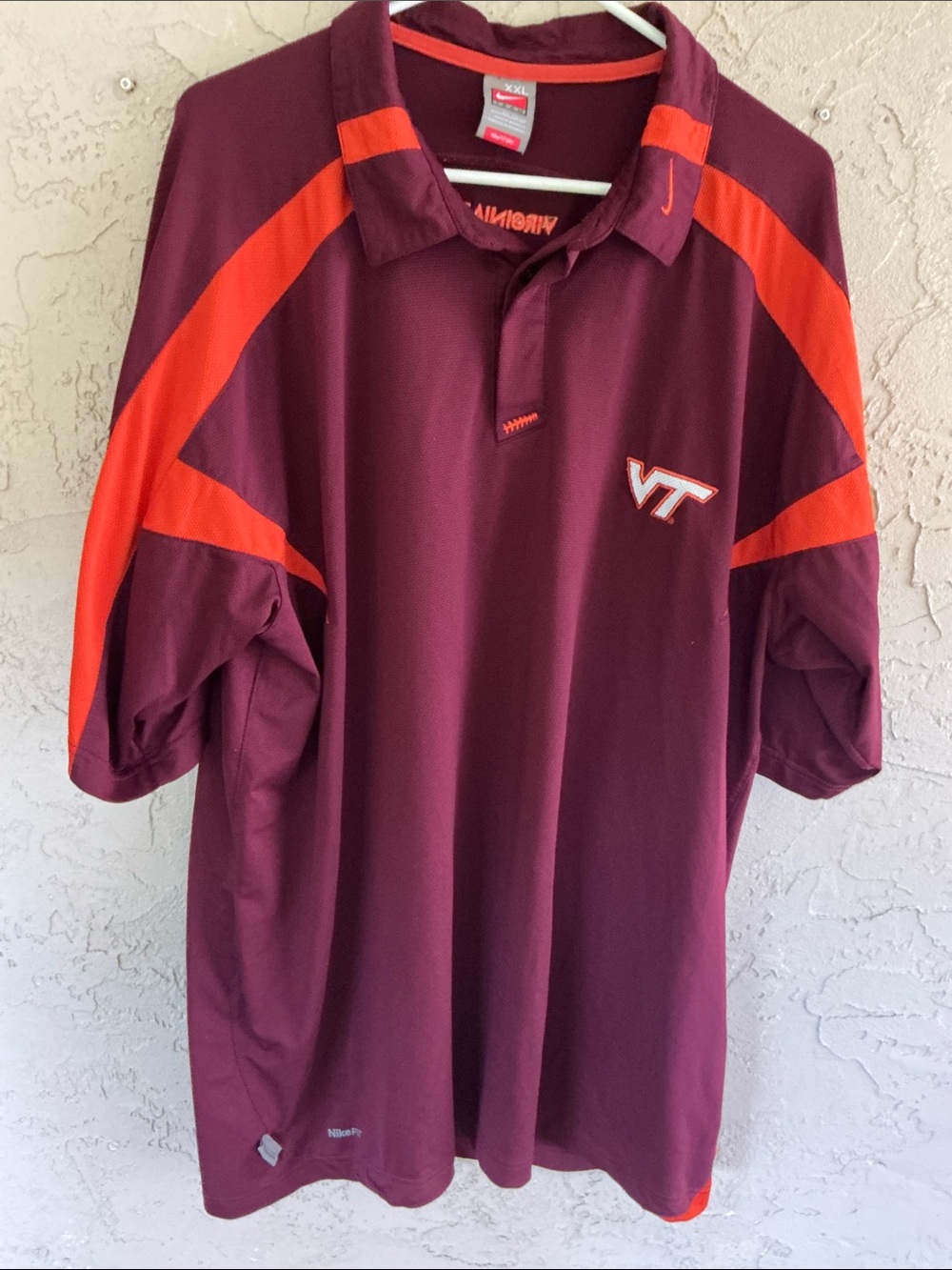 Nike  Virginia Tech Men’s _Polo Size XXL Tall